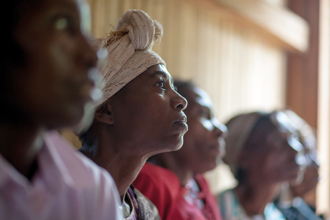 Baka, Bagyeli and Bedzang women participating in a national workshop on indigenous rights and biodiversity. Credit: Adrienne Surprenant.